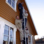 Fold-out-ladder-with-four-people